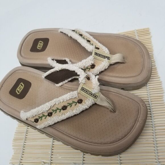 Skechers Tan Embroidered Sandals. - Picture 7 of 14